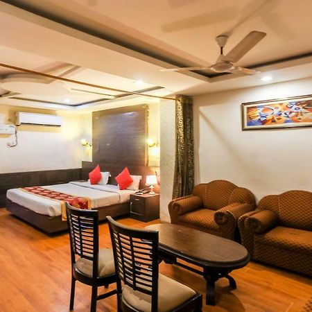 Hotel Monarch Inn Lucknow Exterior foto