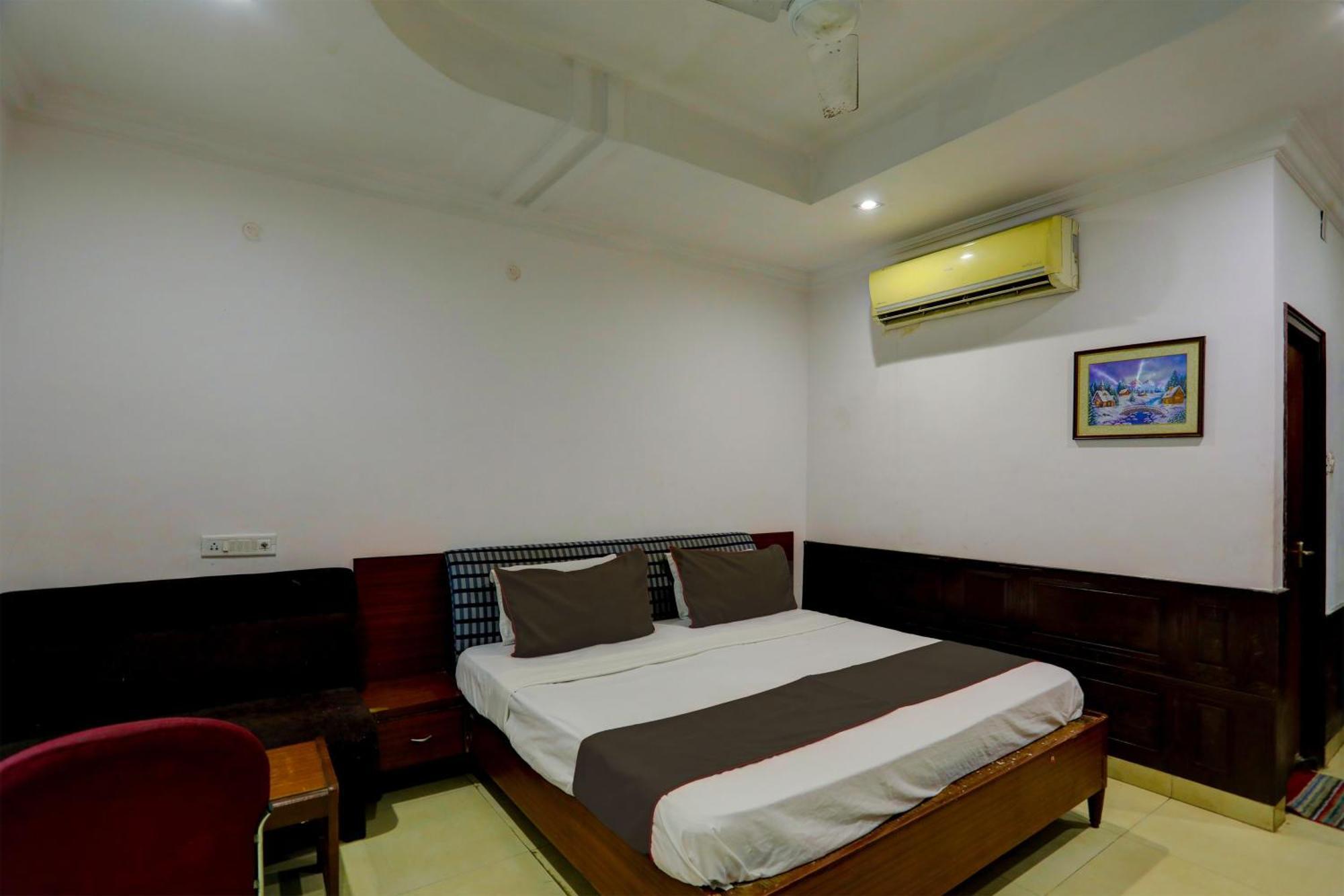 Hotel Monarch Inn Lucknow Exterior foto