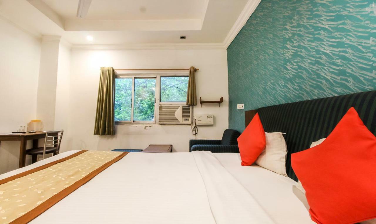 Hotel Monarch Inn Lucknow Exterior foto